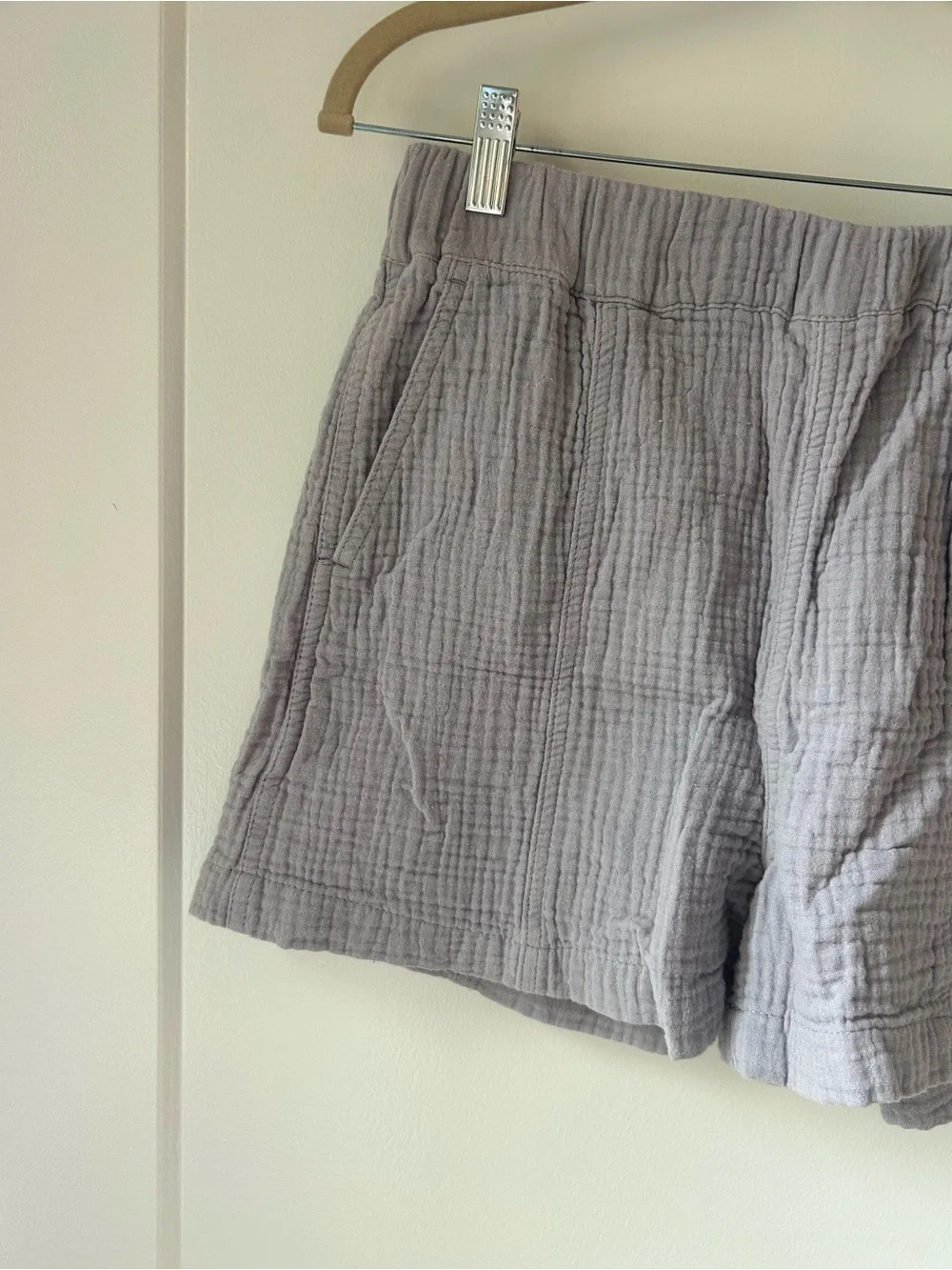 Madewell Quilted Light Gray High-Waist Women’s Shorts